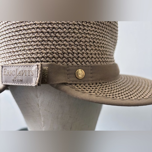 Eric Javits Squishee Cap summer woven vacation packable luxury like new - Picture 4 of 9